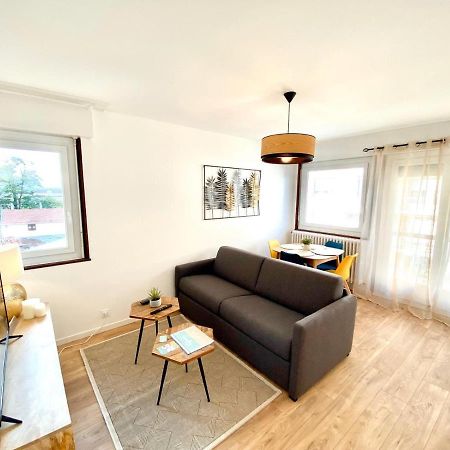 SOBNB DR FAVRE 1 - Appartement proche gare avec parking Annemasse Extérieur photo