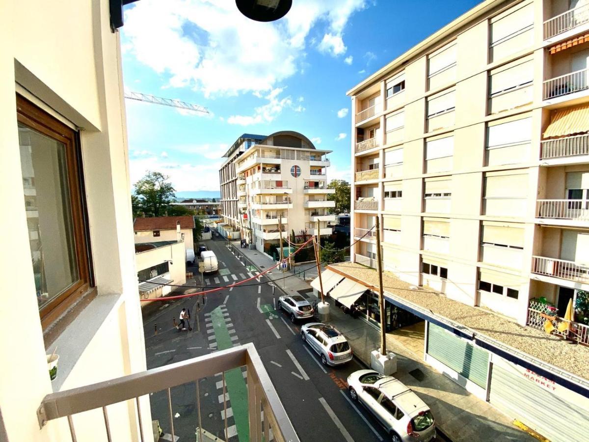 SOBNB DR FAVRE 1 - Appartement proche gare avec parking Annemasse Extérieur photo